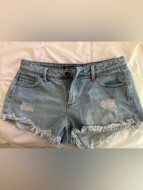 Tractr Light Blue Distressed Denim Shorts with Frayed Hem 26
